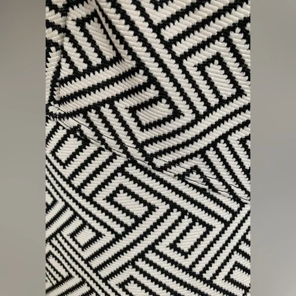 Geo Pattern Dress - Picture 4 of 4